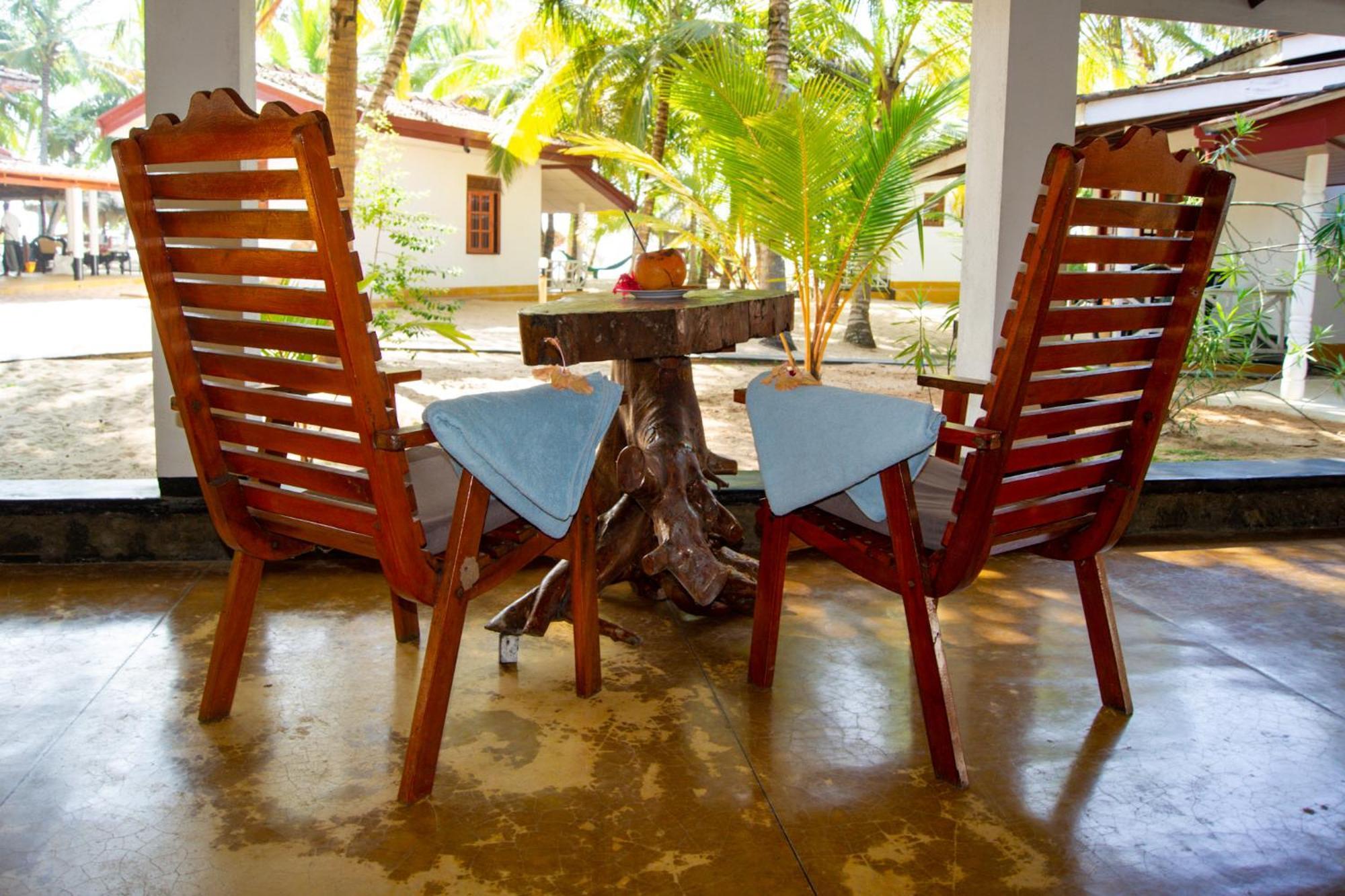 Ibisbird Beach Bungalows, Sport, Spa And Restaurant Tangalle Ngoại thất bức ảnh