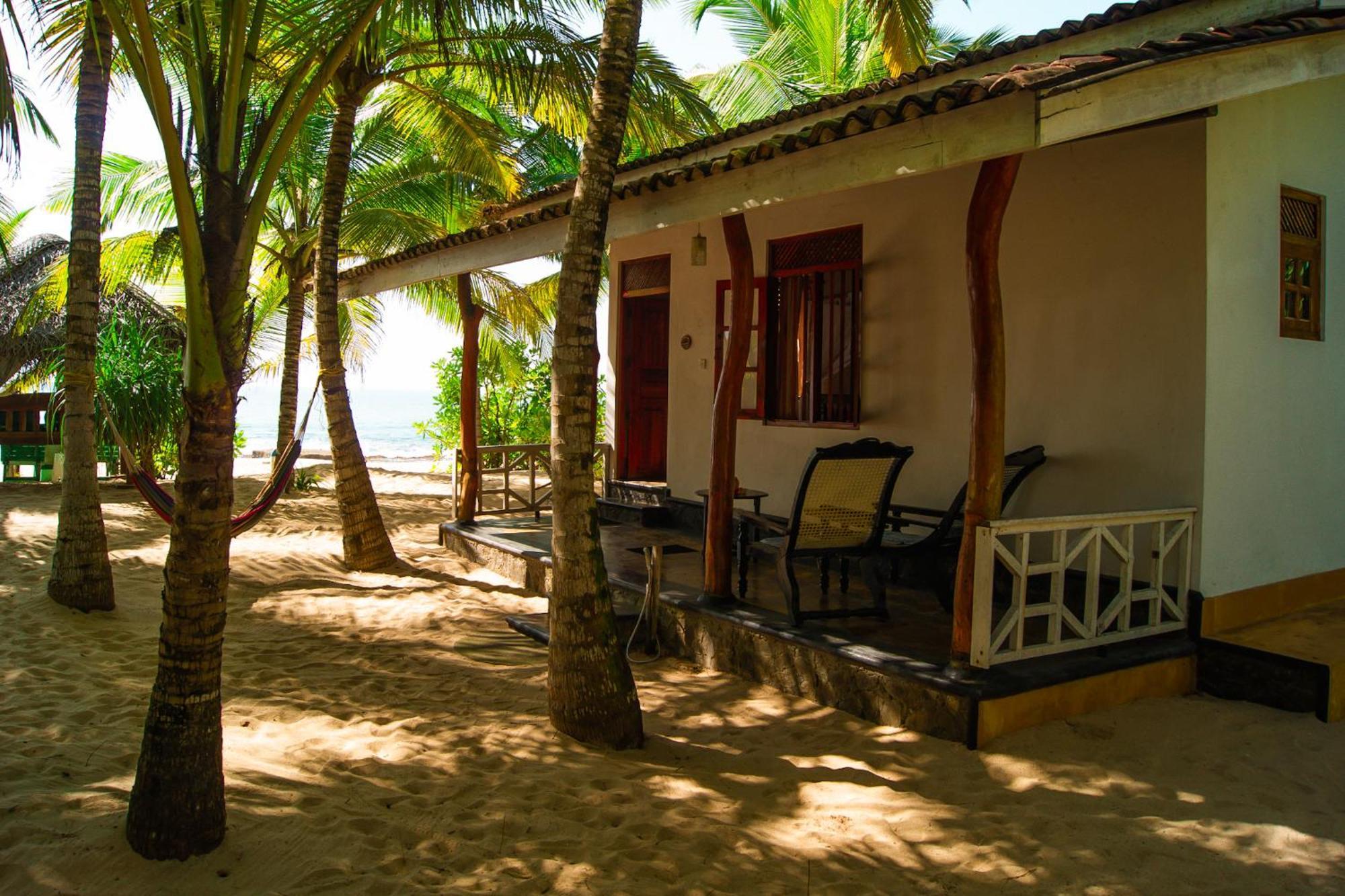 Ibisbird Beach Bungalows, Sport, Spa And Restaurant Tangalle Ngoại thất bức ảnh