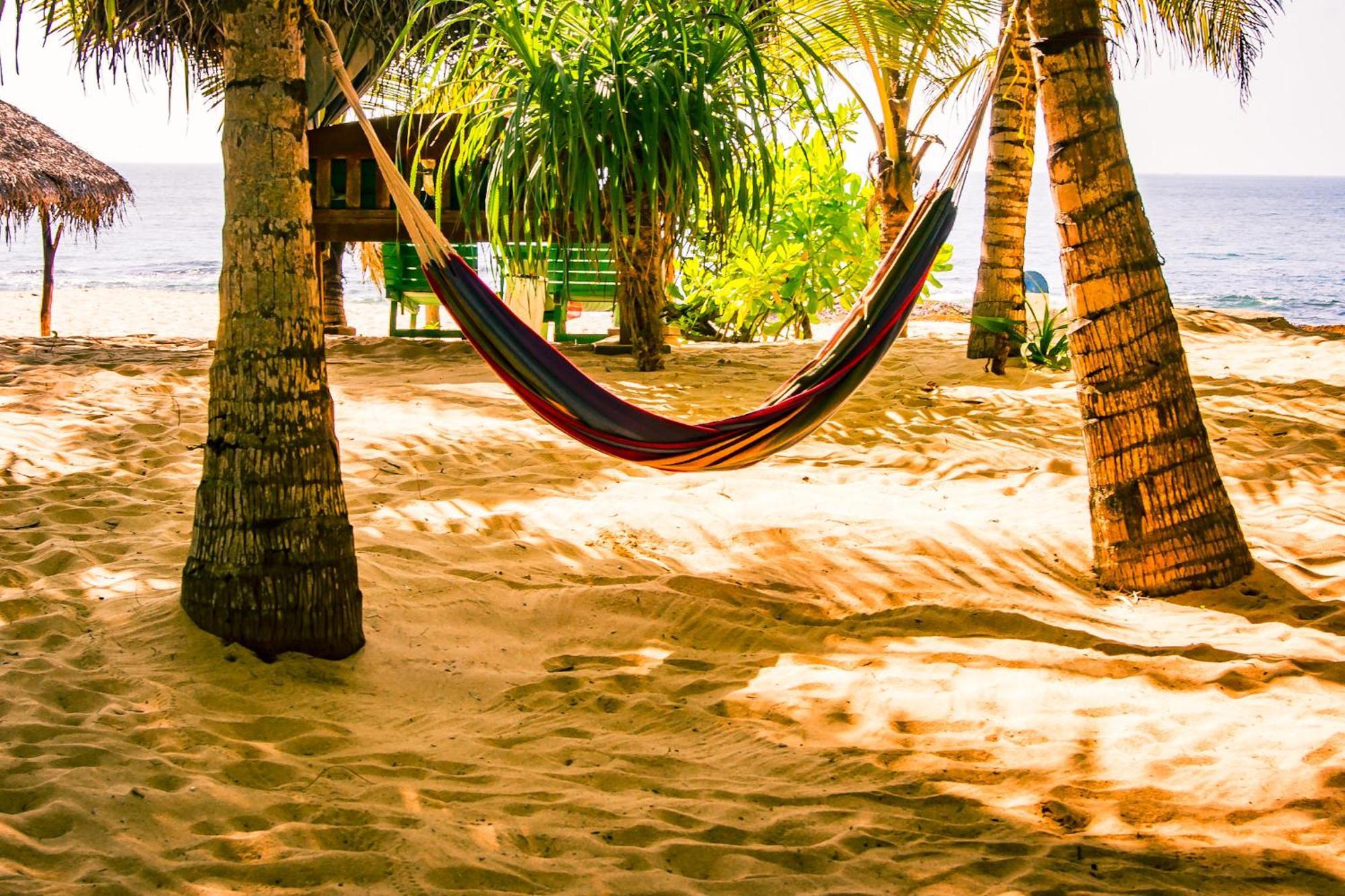 Ibisbird Beach Bungalows, Sport, Spa And Restaurant Tangalle Ngoại thất bức ảnh