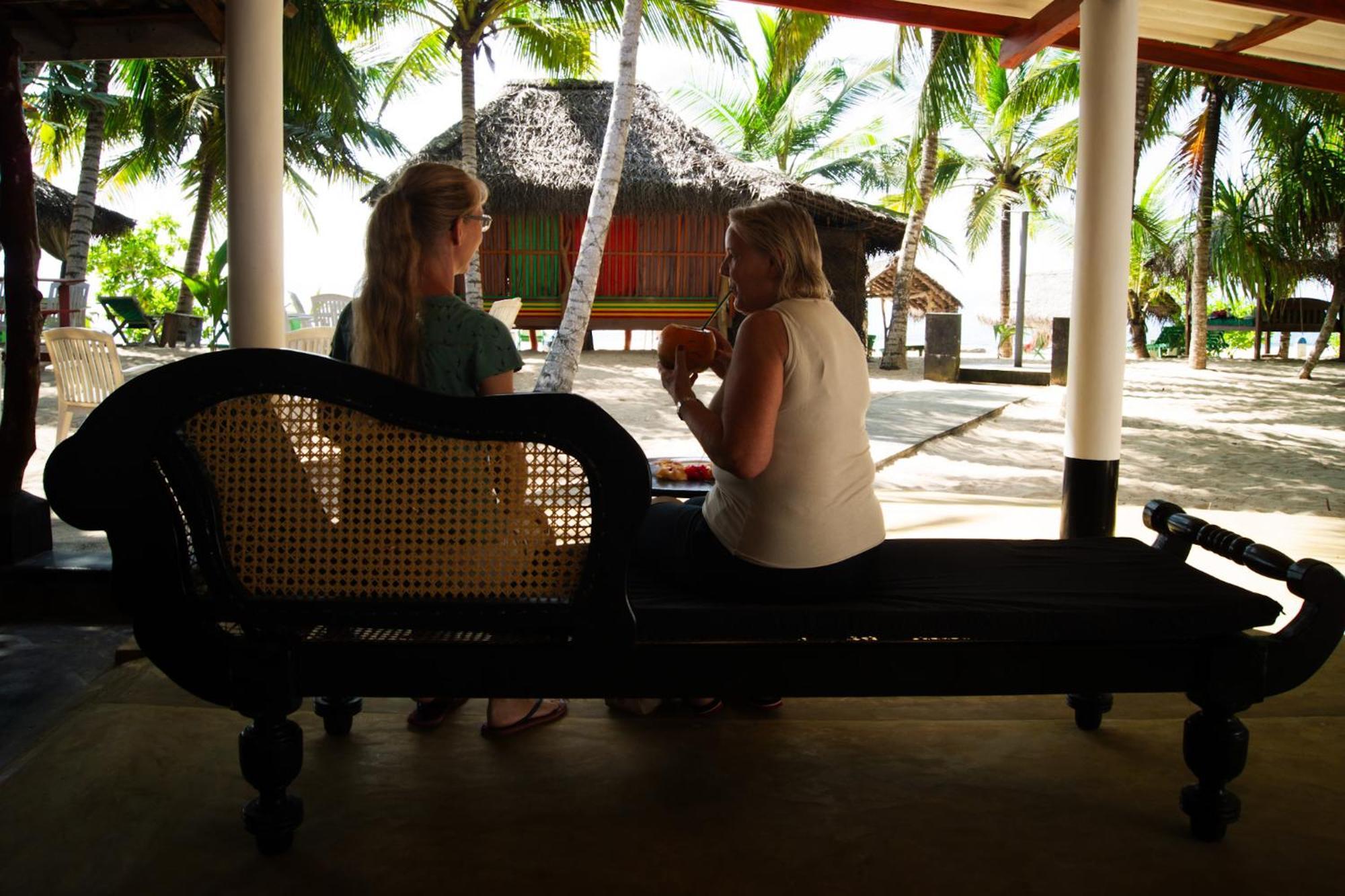 Ibisbird Beach Bungalows, Sport, Spa And Restaurant Tangalle Ngoại thất bức ảnh