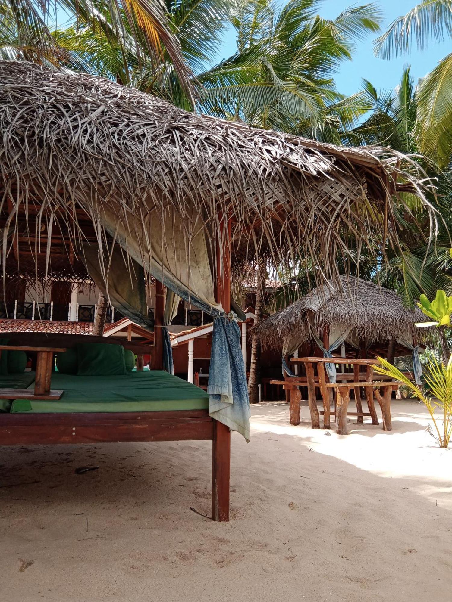 Ibisbird Beach Bungalows, Sport, Spa And Restaurant Tangalle Ngoại thất bức ảnh